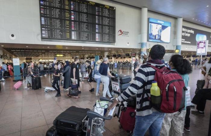 Hunderttausende Passagiere tappen „im Dunkeln“, Belgien ist von Flugausfällen betroffen