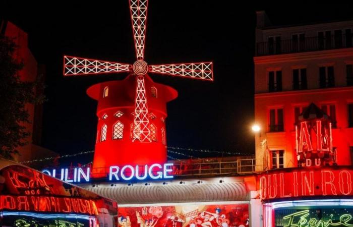 Paris: Die Flügel des legendären Moulin Rouge sind aus unbekanntem Grund eingestürzt