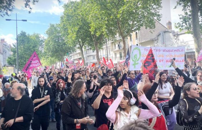 in Tours und Chinon zwei neue Demonstrationen gegen die extreme Rechte