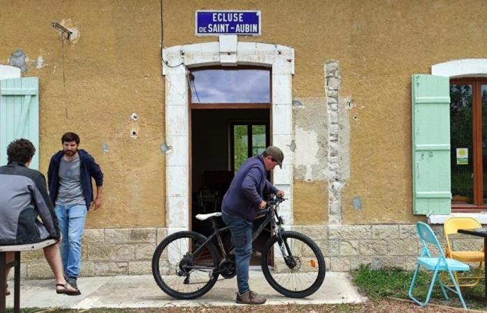 In Saint-Aubin-sur-Yonne wird das Haus des Schleusenwärters zum Ort der Solidarität