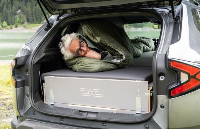 Mit dem Sleep Pack können Sie jetzt beweiskräftig in Ihrem Dacia Duster schlafen