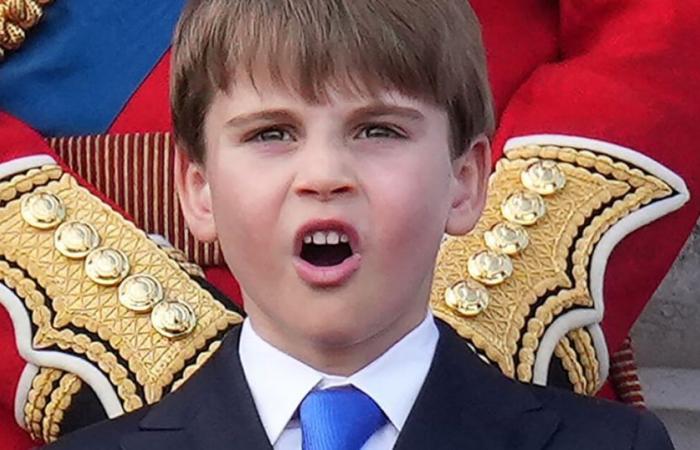 VIDEOS Prinz Louis wird von seiner Schwester Charlotte und seinem Vater William wegen seines Verhaltens beschnitten