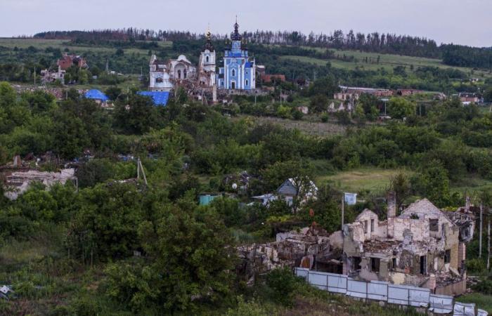 Russland behauptet, ein Dorf in der Südukraine eingenommen zu haben