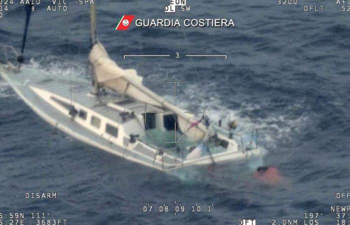 Elf Tote und Dutzende Migranten werden bei zwei Schiffsunglücken vermisst