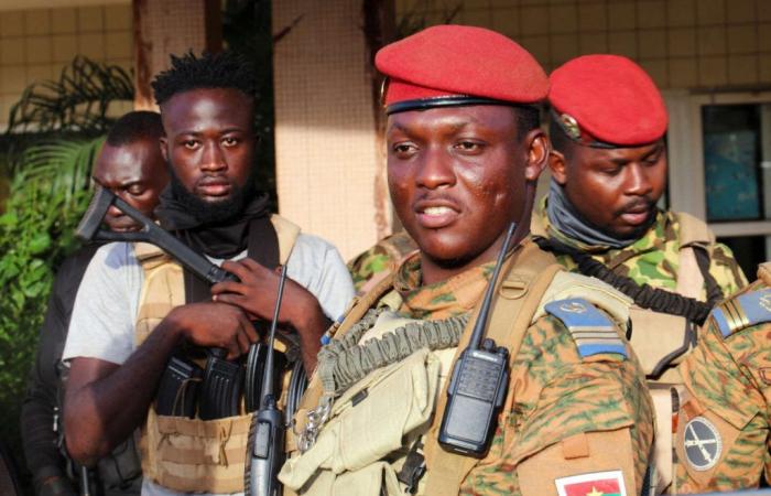 In Burkina Faso werfen seltsame Ereignisse Fragen über das Schicksal von Präsident Ibrahim Traoré auf