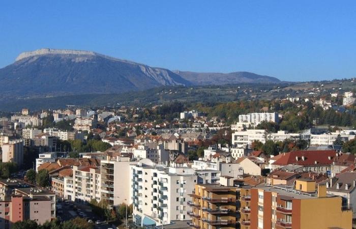 Legislative: Bekannte Kandidaten am Start und ein Fallschirm für die RN in den Hautes-Alpes