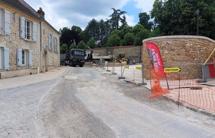 „Um unser Erbe hervorzuheben“, renoviert diese Gemeinde in Essonne ihr Stadtzentrum