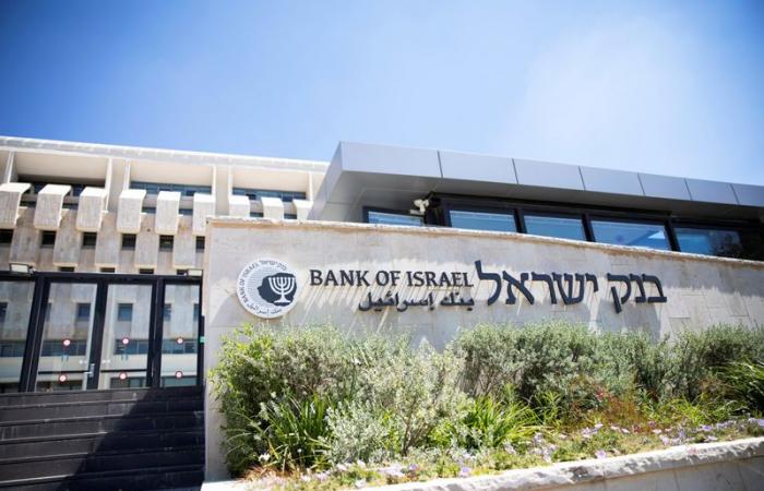 Es ist unwahrscheinlich, dass Israel die Zinssätze schnell senken wird, da der Krieg die Inflationsüberraschung überschattet