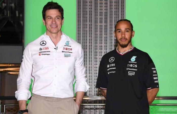 Toto Wolff sagt, Lewis Hamilton habe mit einem fantastischen dritten Platz beim Großen Preis von Spanien eine außergewöhnliche Leistung gezeigt.
