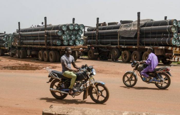über schwarzes Gold, Niger zwischen Hoffnungen und Rückschlägen – Libération