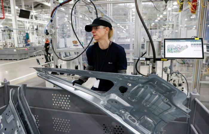 „Volkswagens Umstellung auf Elektroautos ist trotz der Milliardenzusagen eine Katastrophe“