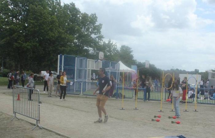 Die olympische Tagesstaffel traf in Nort-sur-Erdre auf ein großes Publikum