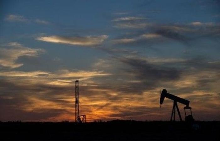 Der Ölpreis steigt aufgrund der Aussicht auf Lagerabbau und Risiken im Nahen Osten