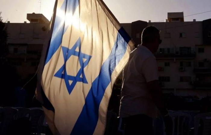 „Kontaktieren Sie uns“: Eine Facebook-Seite, die angeblich vom „Mossad“ stammt, richtet sich gegen Libanesen