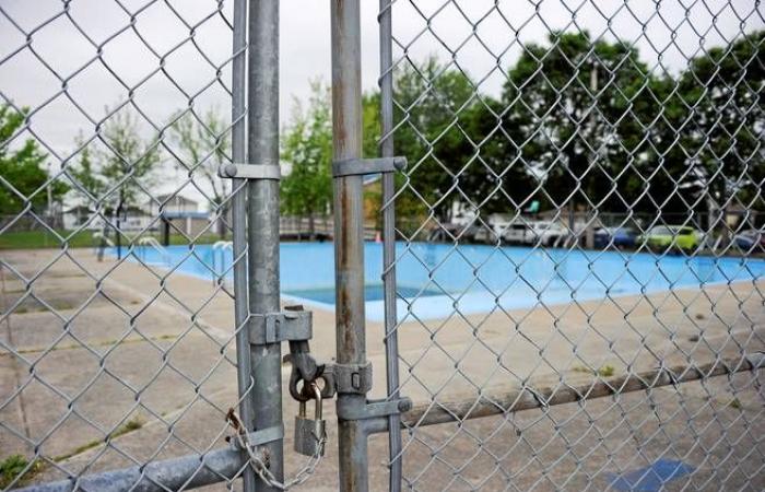 Eine Petition zur Rettung städtischer Schwimmbäder in Alma