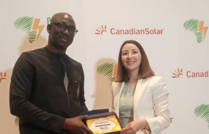 Energiewende: Canadian Solar und Power Green Africa besiegeln eine Vereinbarung zur Entwicklung erneuerbarer Infrastruktur