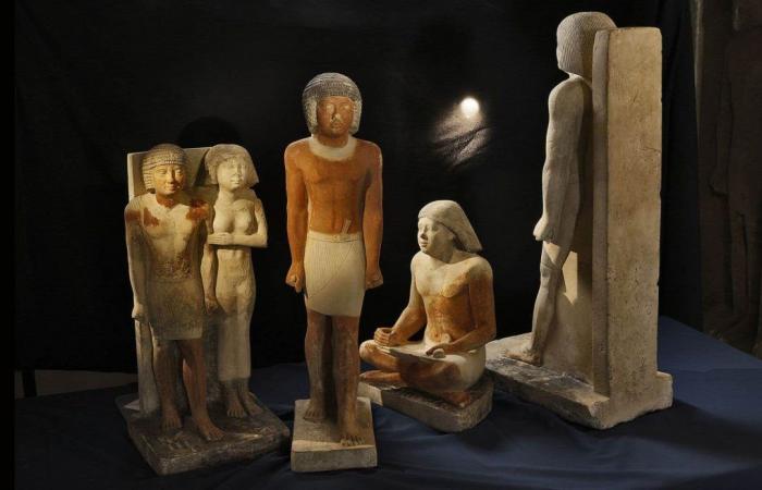 Die sich wiederholenden Aufgaben der altägyptischen Schriftgelehrten trugen zu einer vorzeitigen Abnutzung ihres Körpers bei
