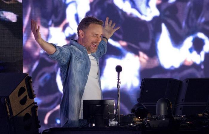 Fast 30.000 Menschen in Chambord zum David Guetta-Konzert