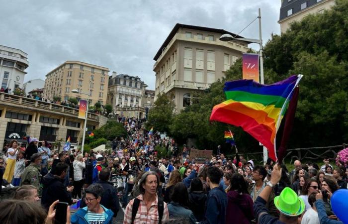 Pride March: Mehr als 700 Menschen versammelten sich in Biarritz