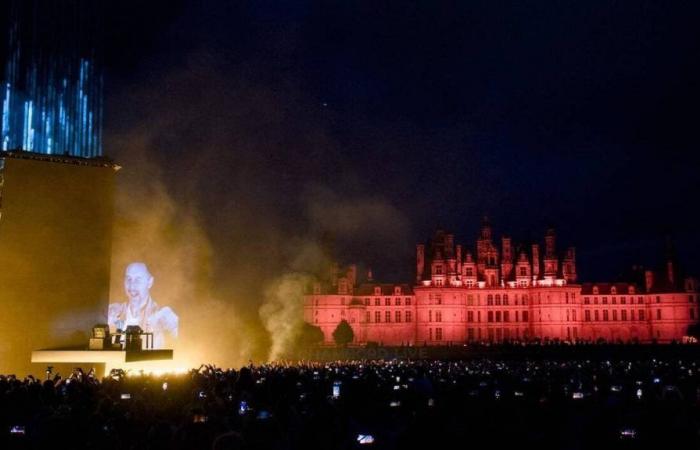 David Guetta elektrisiert das Château de Chambord trotz Regen