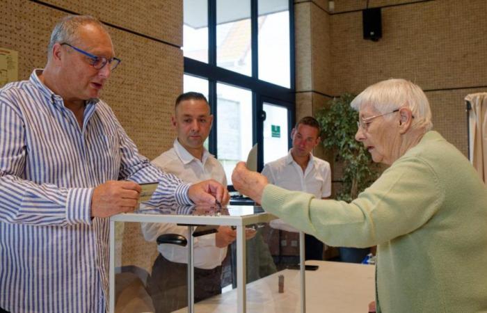In Boulogne gab es in bestimmten Wahllokalen bis zu doppelt so viele Wähler
