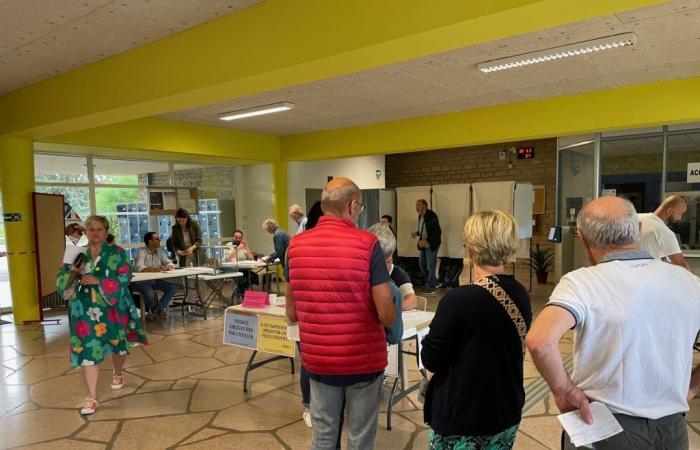 Beaune – 1. Runde der Parlamentswahlen 2024: René Lioret von der Rassemblement National belegt mit 37,89 % der abgegebenen Stimmen den ersten Platz