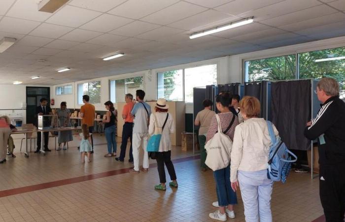 Erste Runde der Parlamentswahlen 2024: In Seine-Saint-Denis beträgt die Wahlbeteiligung um 17 Uhr mehr als 47 %.