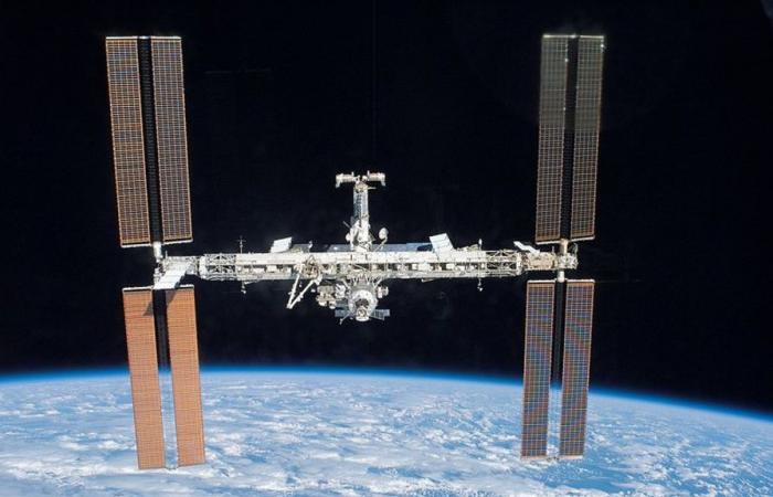 SpaceX wurde von der NASA ausgewählt, um die Internationale Raumstation aus der Umlaufbahn zu bringen