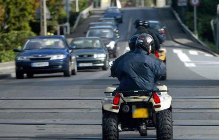 Montreuil: Eine junge Frau kommt bei einem Quad-Unfall ums Leben, ihr Beifahrer flüchtet
