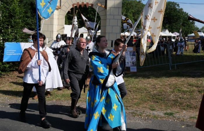 Feiertag. In Sainte-Catherine-de-Fierbois, in Indre-et-Loire, zwei Tage zu Ehren von Jeanne d’Arc