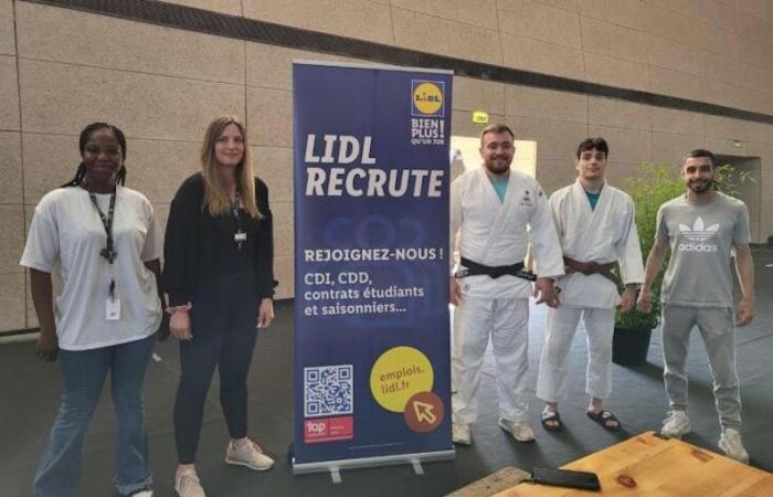 LE CREUSOT: Der Judo-Club im Demonstrationsmodus