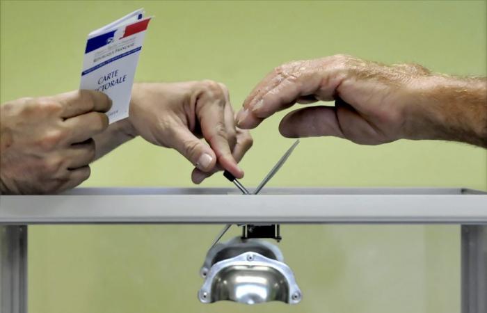 Fahrpläne, Wahllokale, Stimmrechtsvertreter… Alles, was Sie über die Stimmabgabe in der Île-de-France wissen müssen