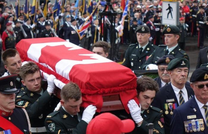 Neufundland und Labrador begraben den unbekannten Soldaten an seinem Gedenktag