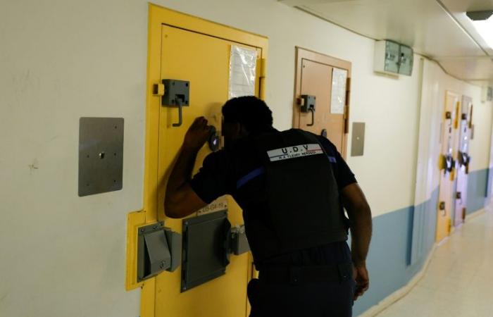In der Abteilung für gewalttätige Gefangene in Fleury-Mérogis: „Mangel an Mord“ und Fluchtwille