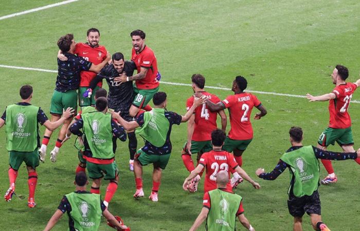 Portugal qualifiziert sich nach einer Elfmeterserie gegen Slowenien für das Viertelfinale