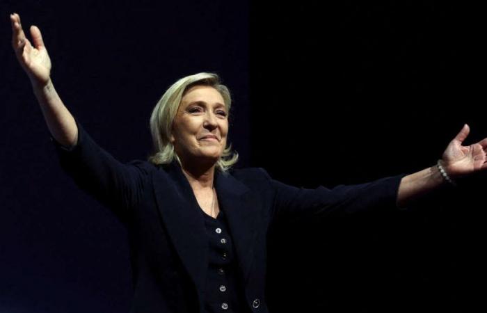 Das „verwundete“ Frankreich stürzt schwindelerregend ins Ungewisse