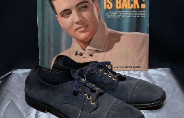 Elvis Presleys „Blue Suede Shoes“ erzielen bei einer Auktion mehr als 140.000 Euro
