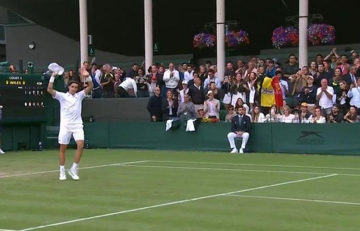 VIDEO. Arthur Cazaux gewinnt auch sein Frankreich-Belgien-Turnier, indem er Zizou Bergs besiegt und damit seinen ersten Sieg in Wimbledon nach einem großen Kampf einfährt