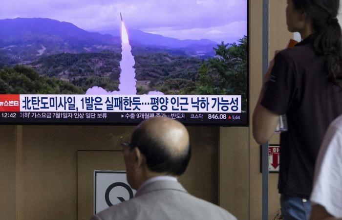 Spannungen in Asien: Nordkorea feuert zwei ballistische Raketen ab, eine davon „fliegt ungewöhnlich“, explodiert mitten im Flug und fällt zurück auf Nordkorea