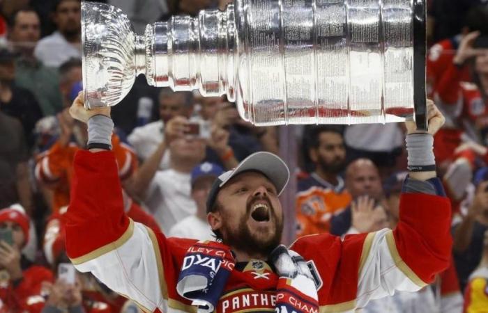 NHL-Free-Agency-Tracker: Sam Reinhart verlängert bei den Panthers; Steven Stamkos unter den verfügbaren Topspielern