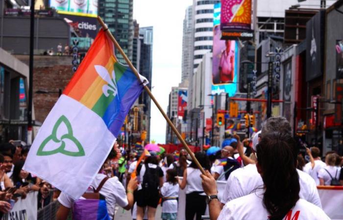 Zurück in Bildern: der Pride March in Toronto, französische Seite