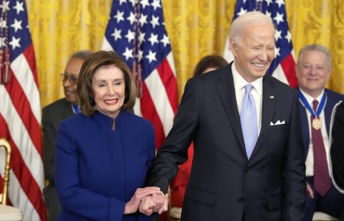 Die demokratische Tenorin Nancy Pelosi hält es für „legitim“, den Geisteszustand des Präsidenten in Frage zu stellen