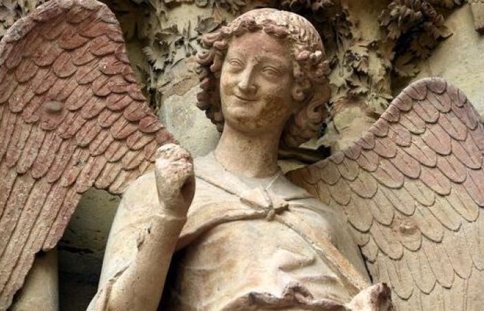 Das verborgene Gesicht der Kathedrale von Reims: Der lächelnde Engel