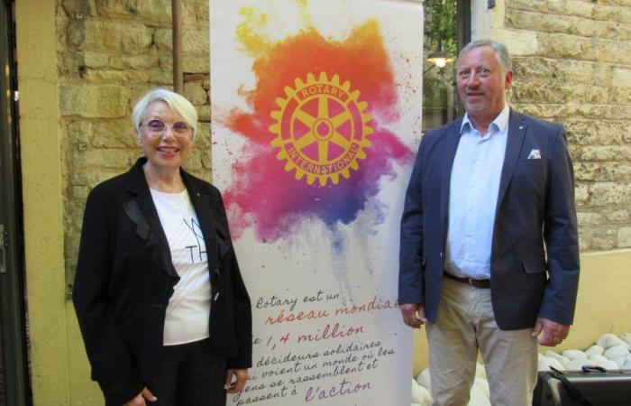 Josette Vignat, neue Präsidentin des Rotary Clubs Villefranche