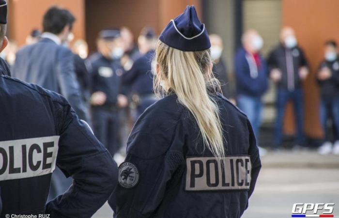 Eine Polizistin wird von einem Teenager niedergeschlagen, der sich weigert, der Aufforderung Folge zu leisten