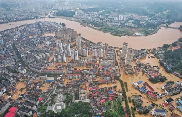242.000 Menschen wurden nach sintflutartigen Regenfällen evakuiert