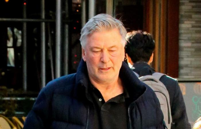 Rust-Staatsanwalt
      lässt
      Alec
      Baldwin
      nicht
      los
      –
      Mein
      Blog