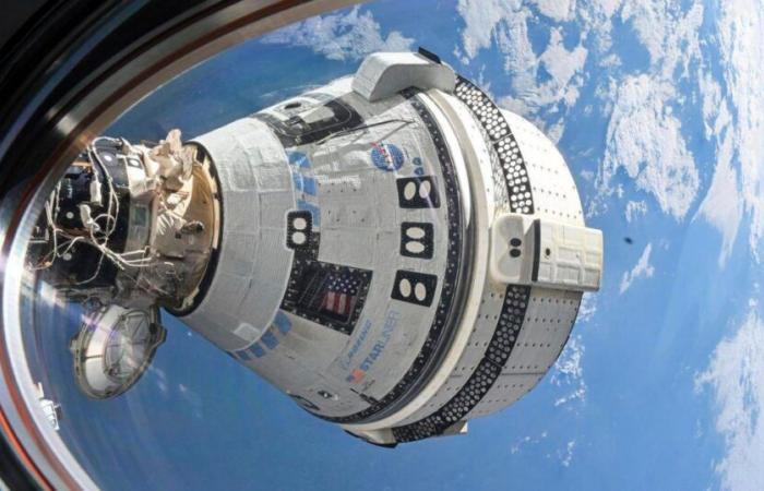 Was
      mit
      Boeings
      Starliner-Raumschiff
      schief
      lief,
      das
      zwei
      Astronauten
      im
      Weltraum
      zurückließ