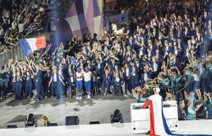 In
      Sachen
      Parität
      ist
      das
      französische
      Team
      noch
      weit
      vom
      Podium
      entfernt