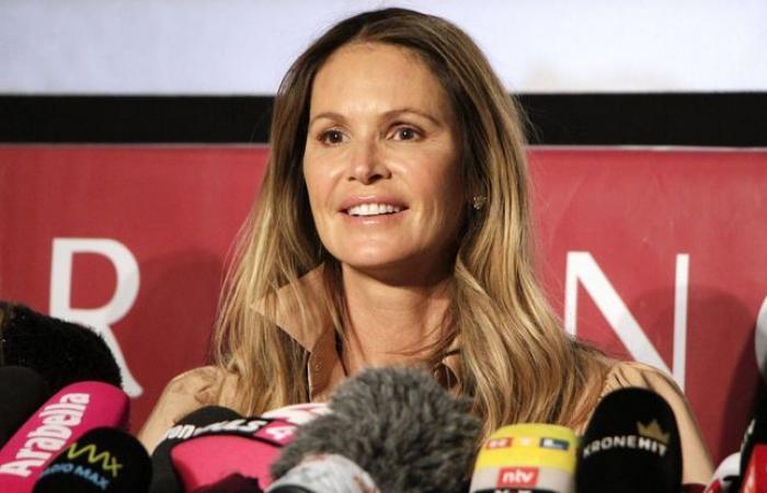 Elle
      MacPherson
      spricht
      über
      ihren
      Kampf
      gegen
      den
      Alkoholismus
      –
      Mein
      Blog